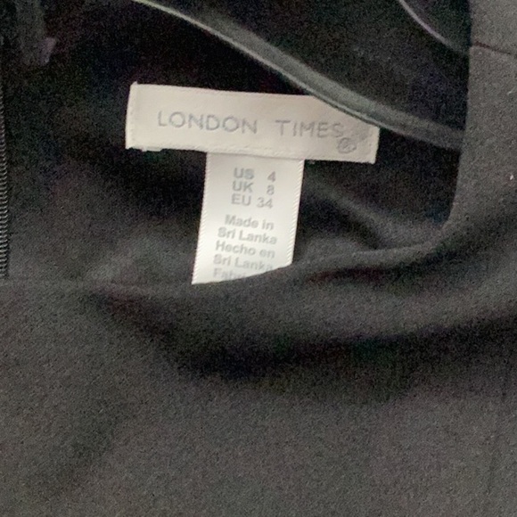 Seamed Midi Dress
London Times - Picture 6 of 9